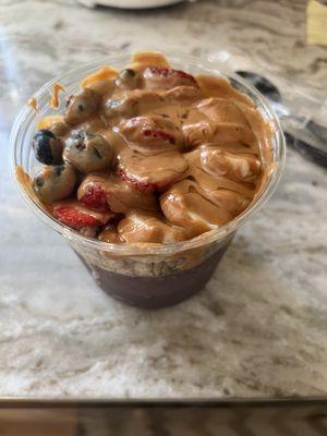 Peanut Berry Acai bowl