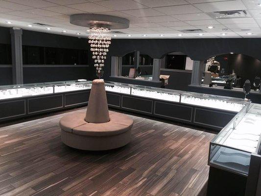 Palazzo Jewelers Showroom