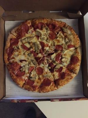 Pepperoni and chicken $10