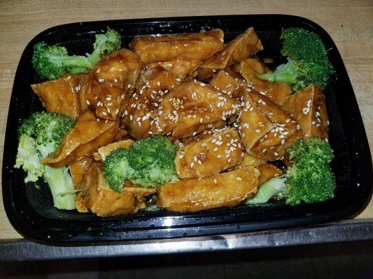 Sesame tofu with broccoli