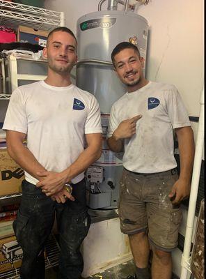 Best plumber in Glendale AZ- a fully certified plumber with experience in tiling, drywall, demolition, flooring, stucco, and much more!