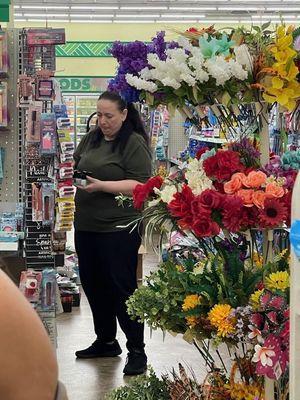 Rude employee at Dollar tree in Westford.