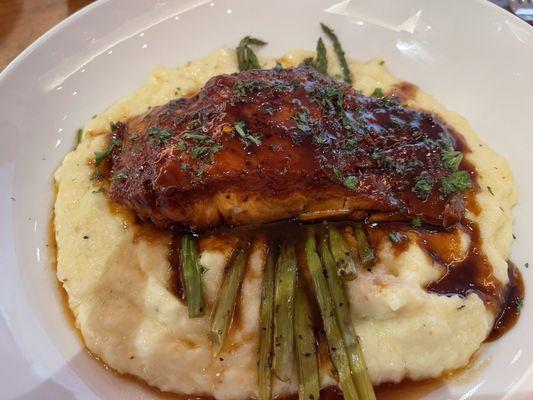 Lemon Glazed Salmon over Asparagus and Grits