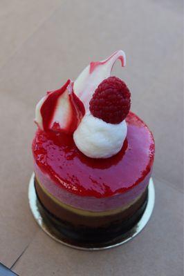 Raspberry mousse