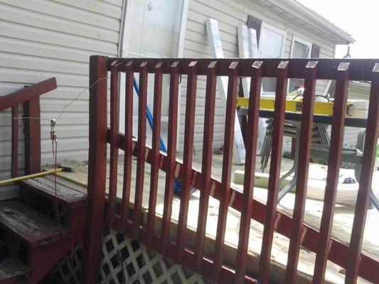 Replacing the floor of the deck and Railing