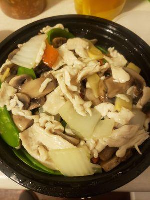 Moo goo gai pan #yum #ReviewsByRL