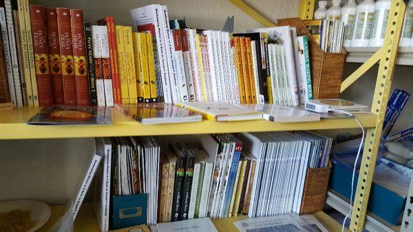 Beekeeping books