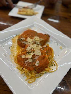 Chicken Parmesan & Pasta