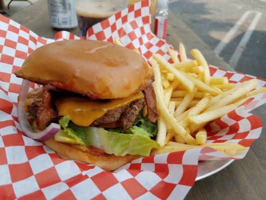 Bacon Cheeseburger with Fries