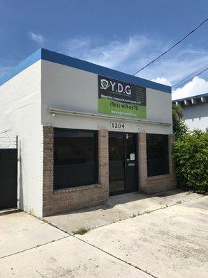 Y.D.G. Locksmith West Palm Beach Location Storefront