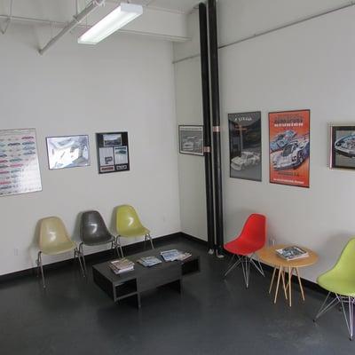 Customer waiting area, 70 Hichborn St