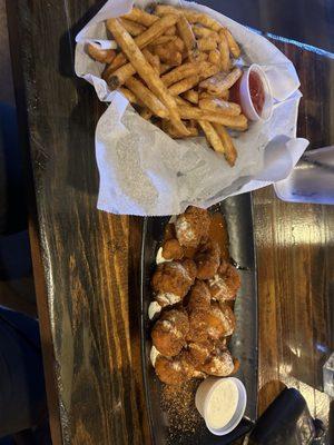 Tiger king boneless wings and fries