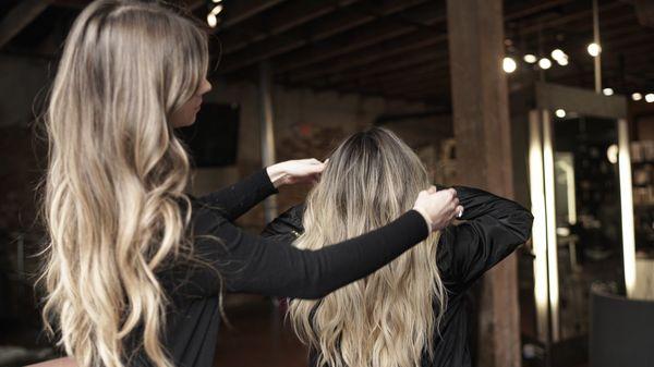 Lauren getting this babe's hair picture ready!