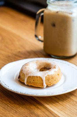 Pinch of Salt Pastry's seasonal GF donut, Winter Moon Latte