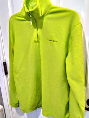 3/4 zip lime fleece so u can be spotted miles away Main St Park City UT OCT2020 Dee