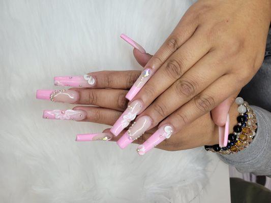 trending  nails