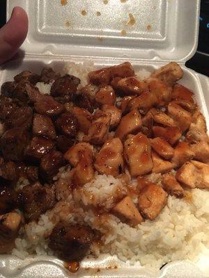 Steak and chicken with white rice