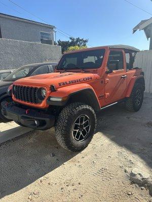 Punk'n Orange Jeep Wrangler Rubicon