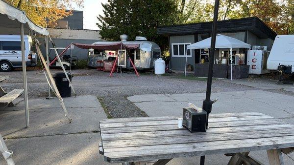 Picnic area to eat wonderful food