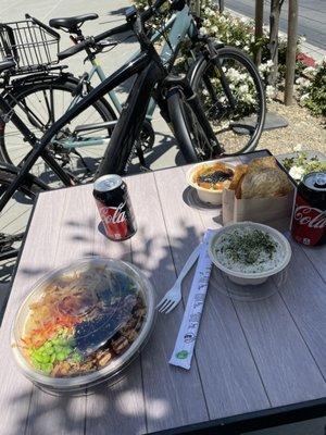 Tuna bowl, Poke and Chips.