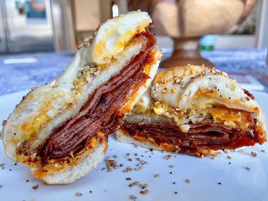 Extra crispy, thinly-sliced pork roll and cheese, topped with a hash brown, salt, pepper and Saba's hot sauce on a fresh everything bagel.