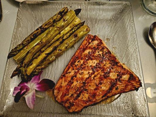 Catch of the Day, Grilled Salmon; Ginger, Honey glaze w/ Grilled Asparagus