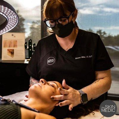 Facials Chandler Microneedling Microdermabrasion dermaplaning aesthetic services Chandler skin care services acne treatment anti-aging