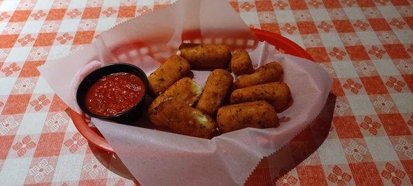 Mozzarella sticks