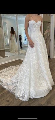 Ines Di Santo dress exclusive only to Ultimate Bride!