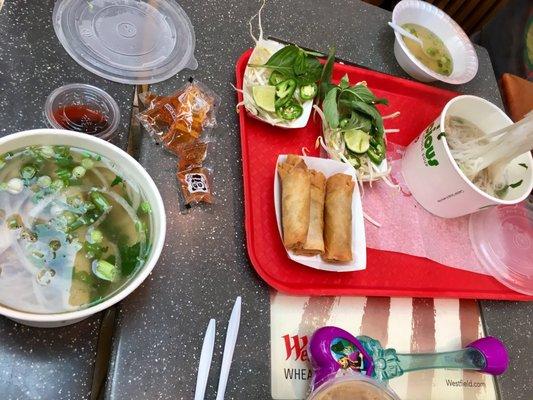 Pho in containers