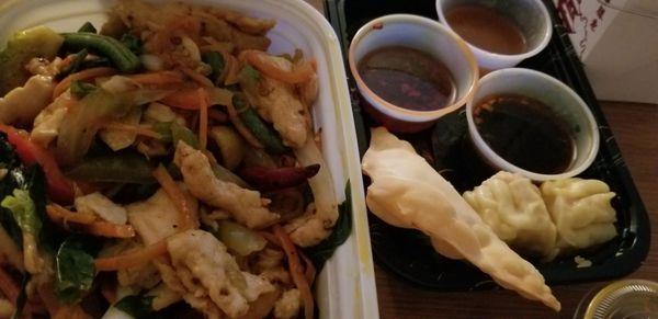 Thai chicken stir fry, Crab rangoon, Seafood shut mai