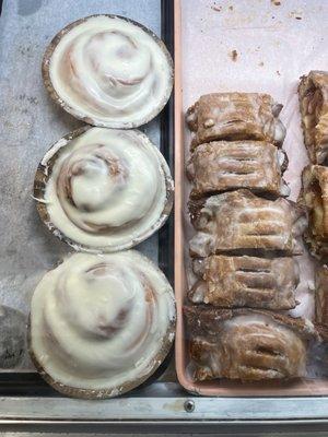 Giant cinnamon roll. Apple fritter