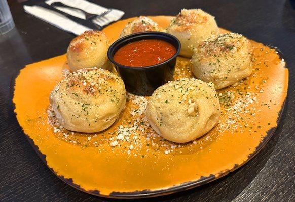 Garlic Knots