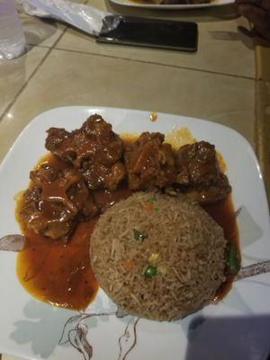 Oxtails with red sauce