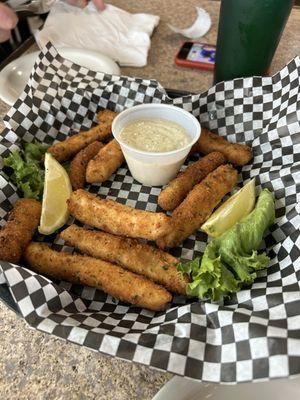 Walleye fingers