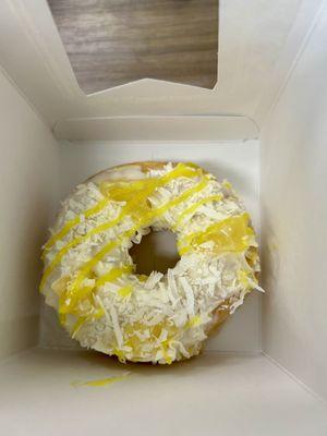 Hawaiian Breeze Donut