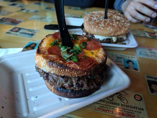 pizza burger!!