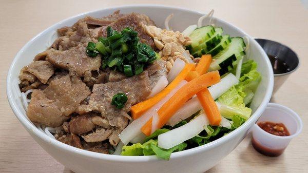 Grilled Pork Vermicelli Bowl