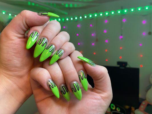 acrylic nails, nail art, green, color.