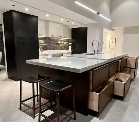 penthouse on Michigan and Chicago Avenue in the Olympia Custom kitchen with expensive enormous countertops.