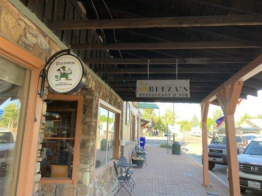 The front of the restaurant from the sidewalk.