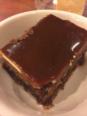 Toffee pudding cake