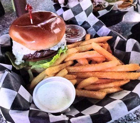 Bacon swiss burger, pretty good, with crispy fries & good ranch.