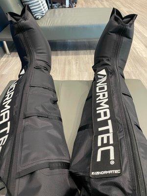 Leg compression sleeves