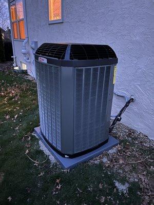 Trane XL17i