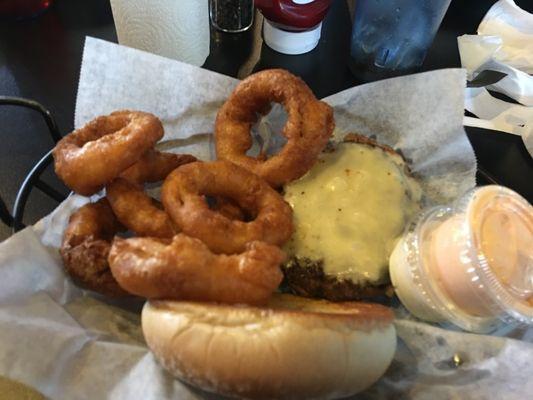 cheeseburger and onion rings - burger  good, onion rings excellent