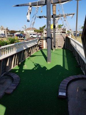 Hole 5 on the pirate ship