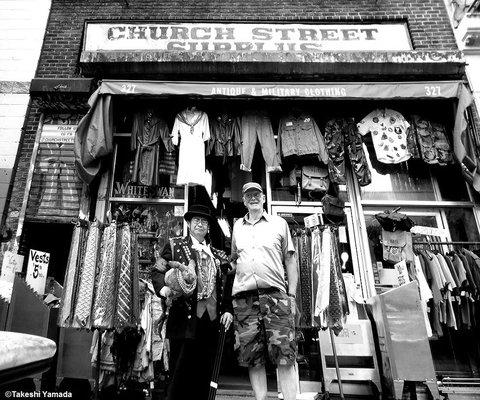 CHURCH STREET SURPLUS. Dr. Takeshi Yamada & Seara (Coney Island sea rabbit). Vintage store, With the nice store owner Louis Horowitz.