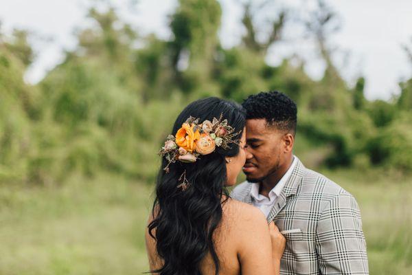 Rose Coloured hair piece, Engagement Photos in Miami, Florida. Photo by Laura Memory Photography.