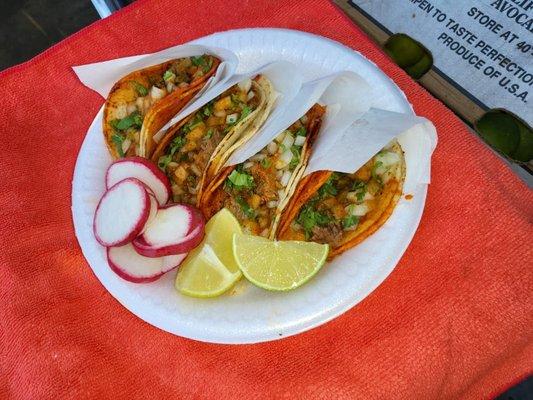 Tacos de birria de res